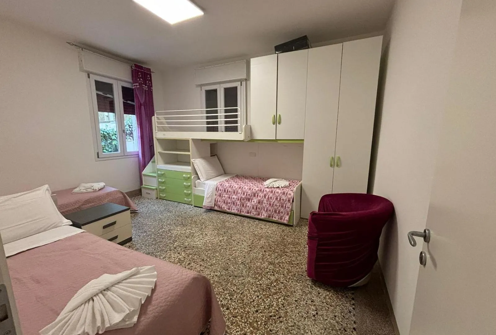 Venice Station Guest House 0*,  Itália